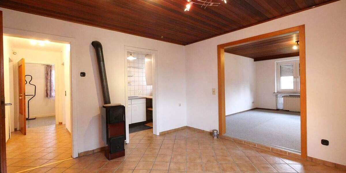 Mehrfamilienhaus, Wohnhaus Paderborn / Schloß Neuhaus Schloß Neuhaus - 6 Zimmer, 135 m&sup2;, 299.000&euro; | Angebot:25688039