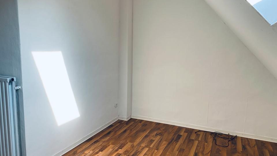 Dachgeschoßwohnung Paderborn Univiertel - 3 Zimmer, 86 m&sup2;, 650&euro; | Angebot:25433189