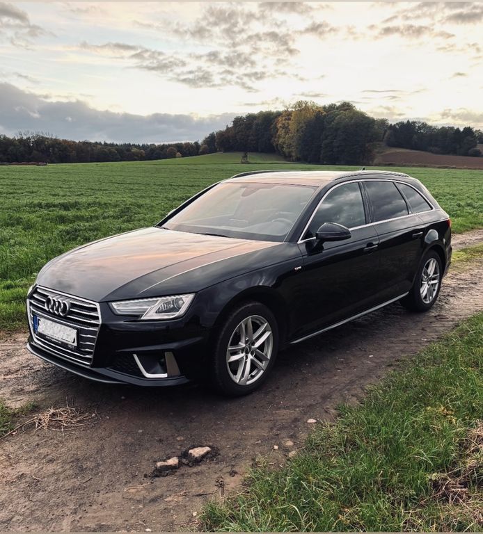 Audi A4 87.800 km 21.375 € Bielefeld 33615