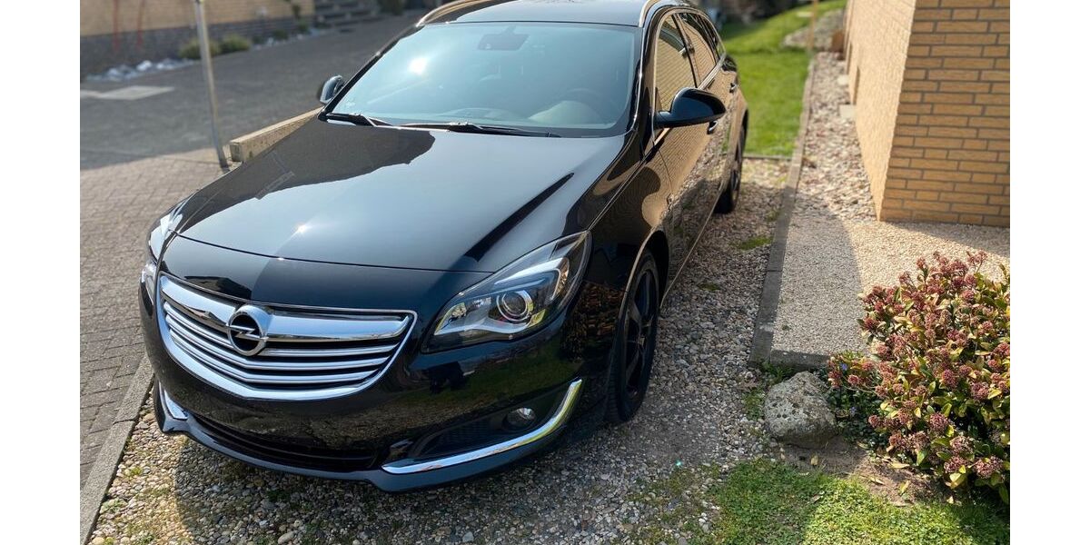 Opel Insignia 182.000 km 8.400 &euro; Salzkotten 33154