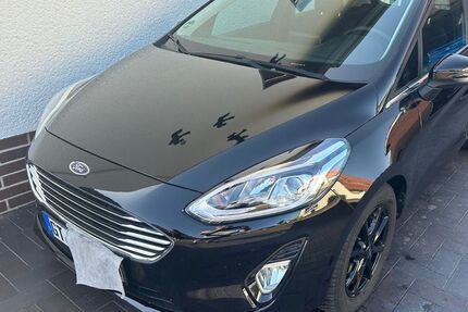 Ford Fiesta 76.330 km 12.400 &euro; Rietberg 33397